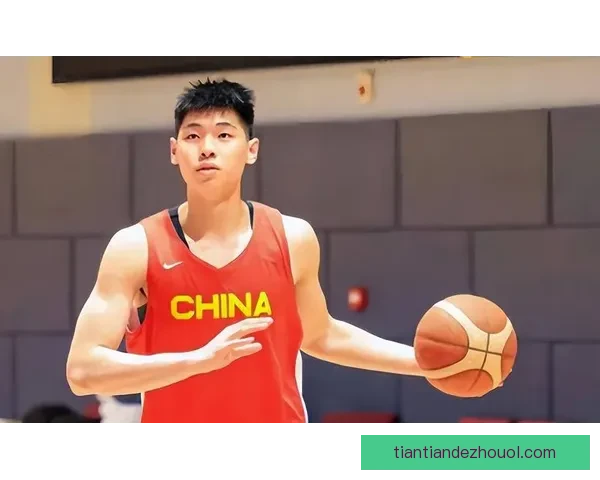 男篮辉煌征程回顾与未来展望解析全新战术与核心球员成长