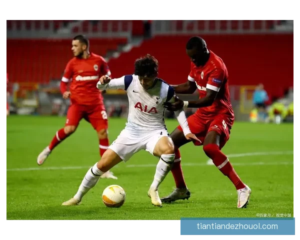 沙勒罗瓦不敌亨克B队遭遇1-2失利 关键时刻错失逆转良机